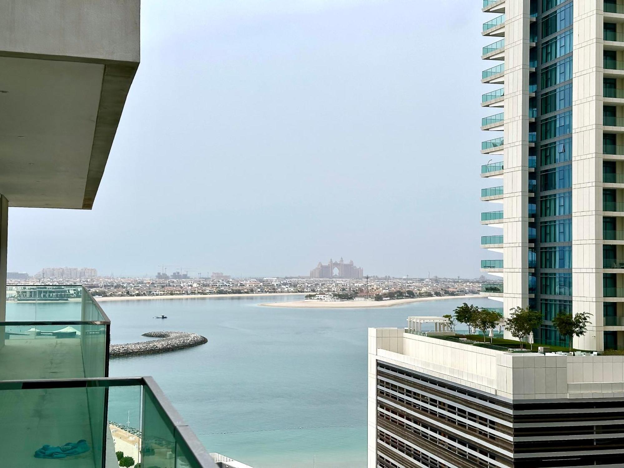 דירות דובאי Lux Bnb I Sun Rise Bay I Palm & Sea View מראה חיצוני תמונה