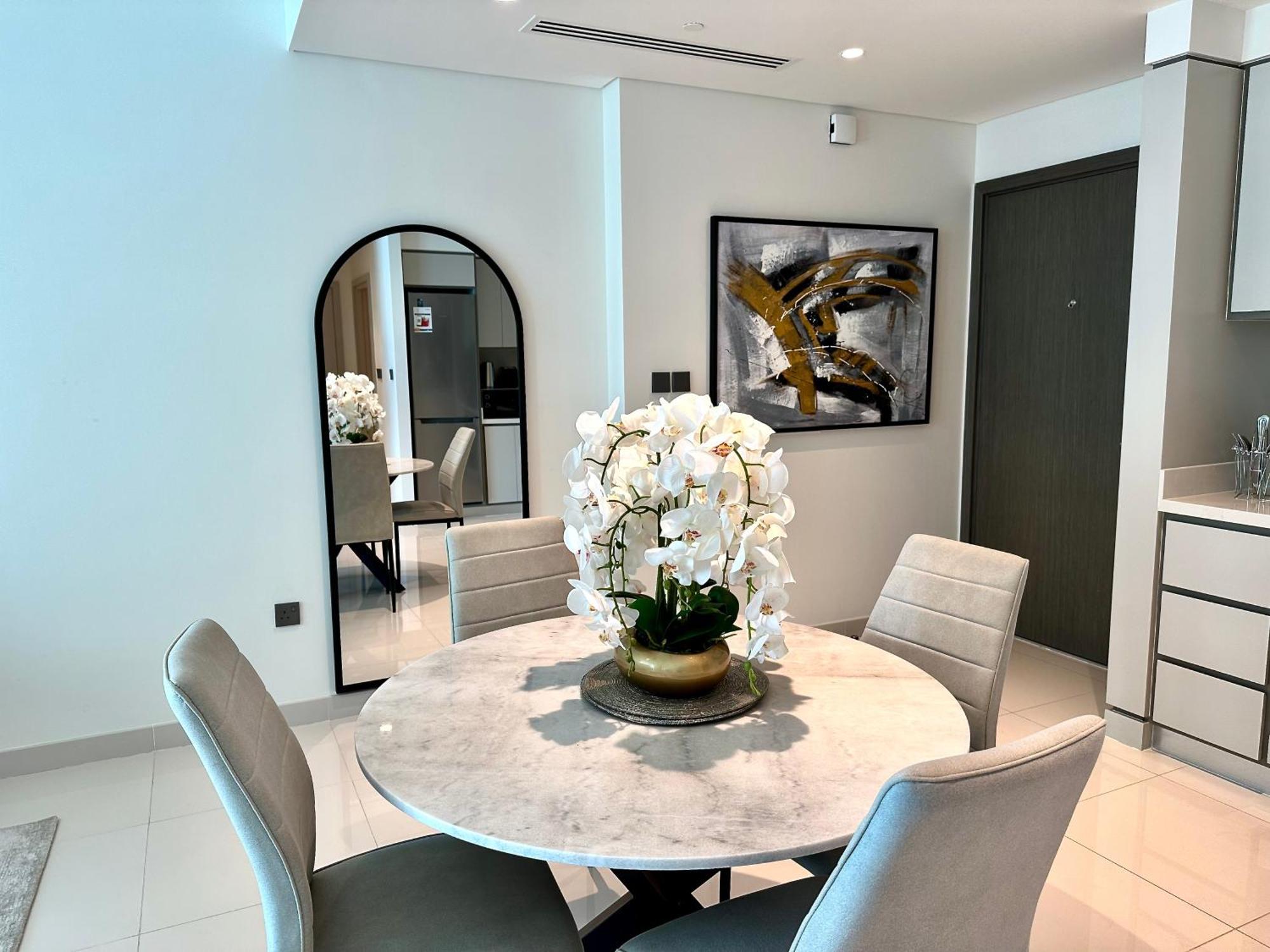 דירות דובאי Lux Bnb I Sun Rise Bay I Palm & Sea View מראה חיצוני תמונה