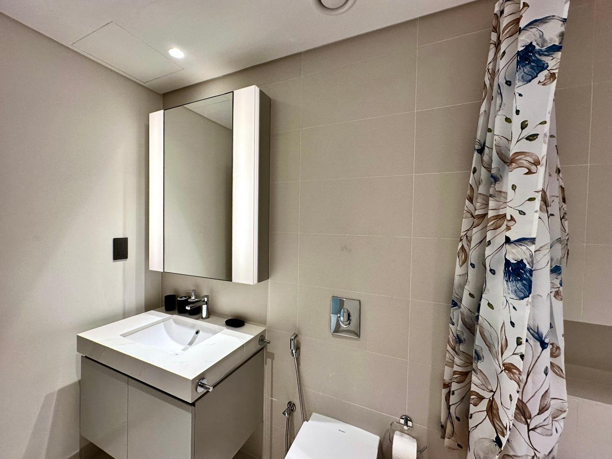 דירות דובאי Lux Bnb I Sun Rise Bay I Palm & Sea View מראה חיצוני תמונה