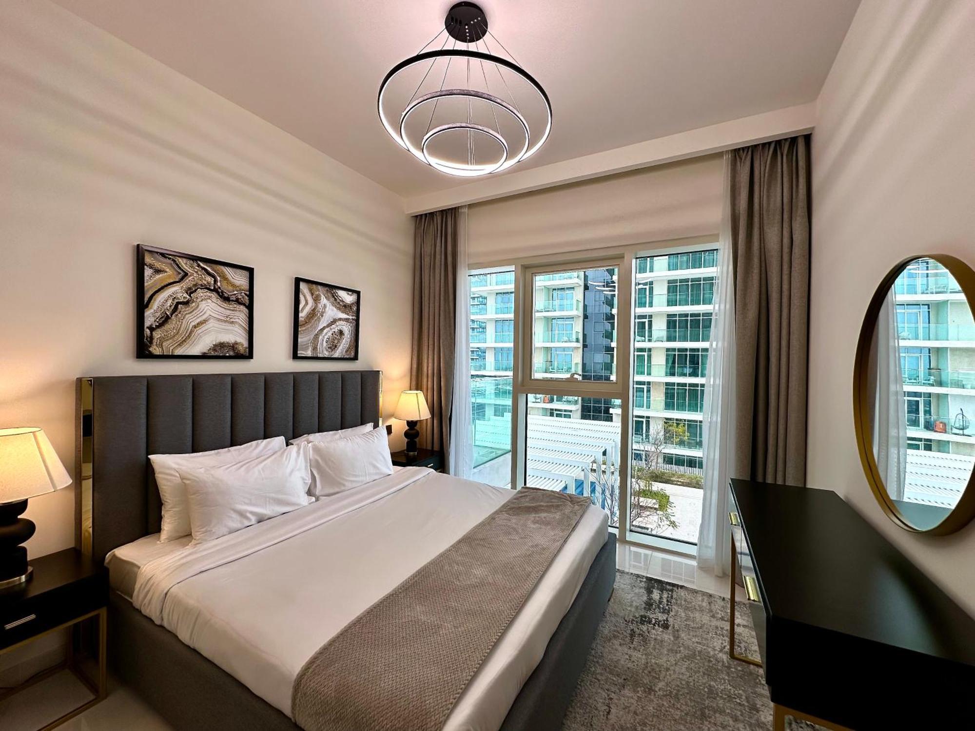 דירות דובאי Lux Bnb I Sun Rise Bay I Palm & Sea View מראה חיצוני תמונה